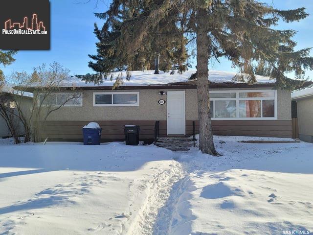 Property 420 Witney Ave S main img