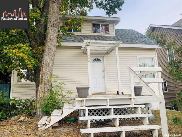 Property 222 4th Ave Ne main img