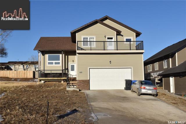 Property 605 Confederation Dr main img