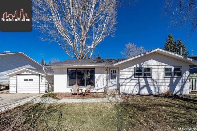 Property 105 2nd St E main img