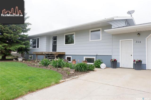 Property 319 2nd Ave E main img