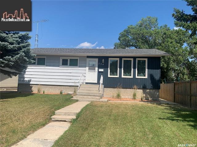 Property 204 7th Ave W main img