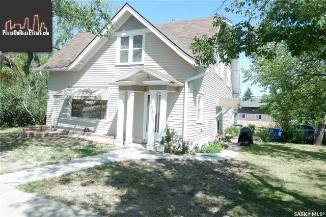 Property 302 5th Ave W main img