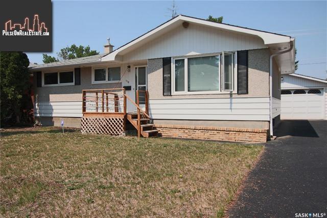 Property 112 Mccaul Cres main img