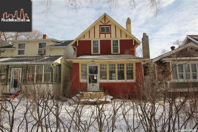Property 2343 Quebec St main img