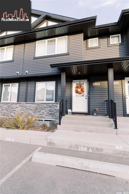 Property 208 171 Beaudry Cres main img