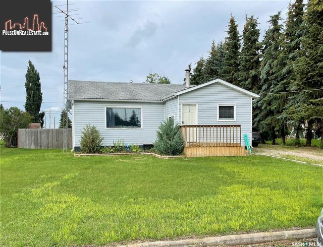 Property 1306 3rd Avenue E main img