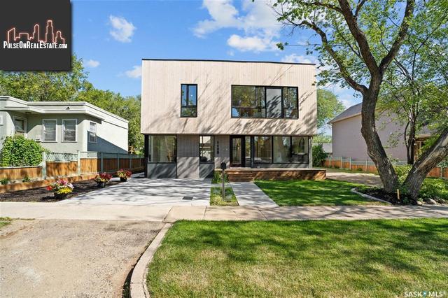 Property 1125 13th Street E main img