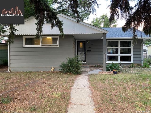 Property 1329 Connaught Avenue main img
