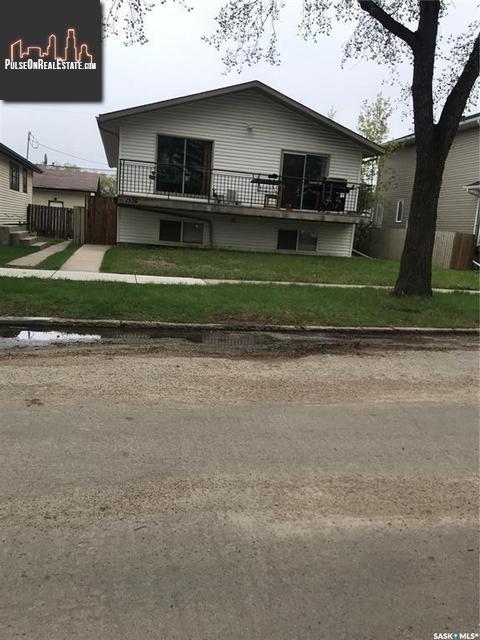 Property 1536 C Avenue Ne main img