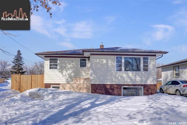 Property 2550 Mackay Street main img