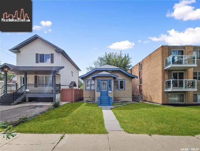 Property 1013 C Avenue N img1