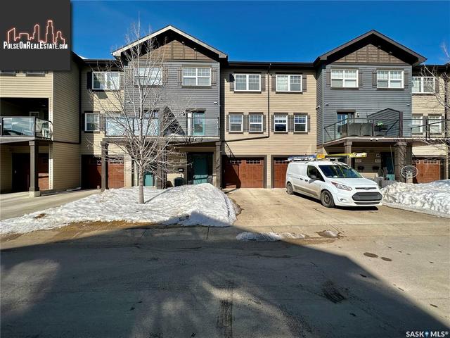 Property 519 150 Langlois Way main img