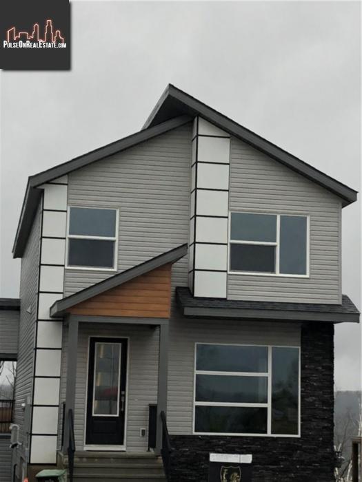 Property 856 Athabasca Avenue main img