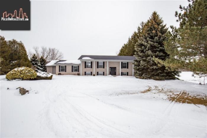 Property 335 6th Conc Road E main img