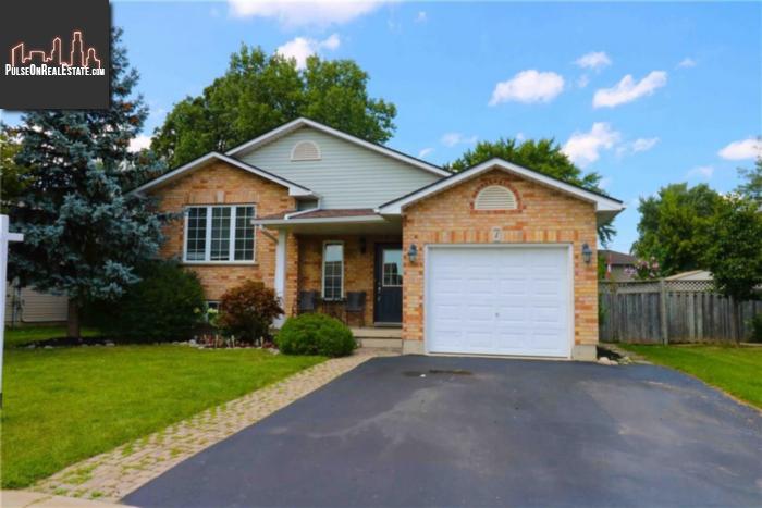 Property 7 Oak Crescent main img