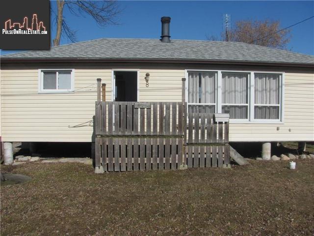 Property 8 Turner Drive W main img