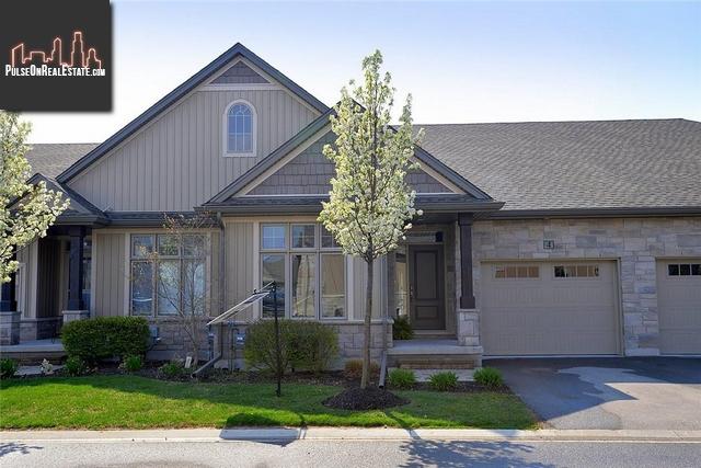 Property 32 4 Blossom Common main img