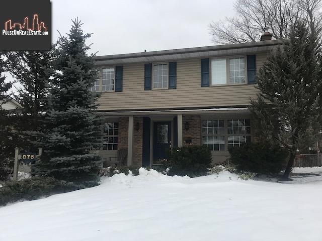 Property 876 Ludgate Cres main img