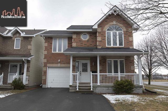Property 447 Fieldstone Dr main img