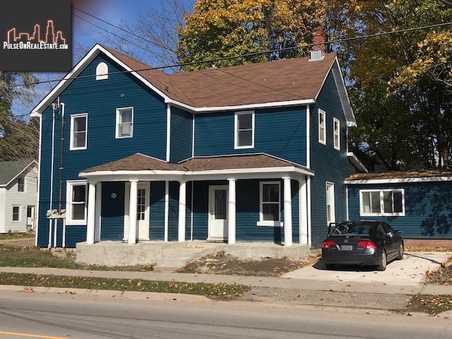Property 267 Stone St N main img