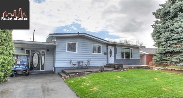 Property 1032 Fern Crescent S main img