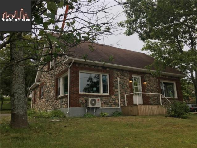 Property 252 Coverdale Rd main img