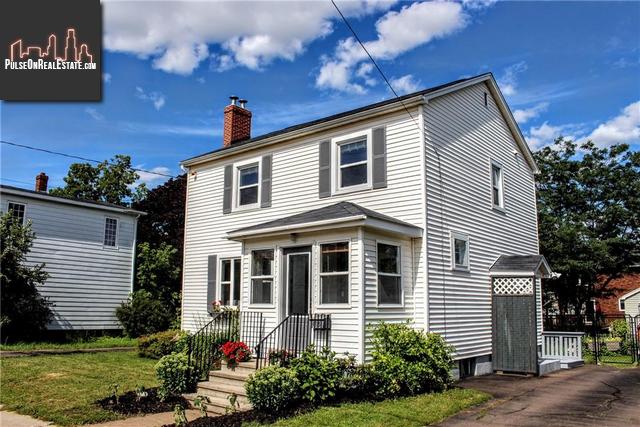 Property 105 Maple St main img