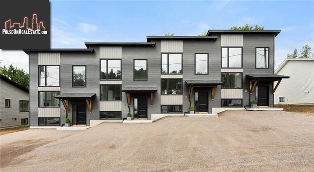Property 20 Ruelle De La Colline main img