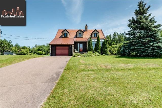 Property 106 Chemin Lacayen main img