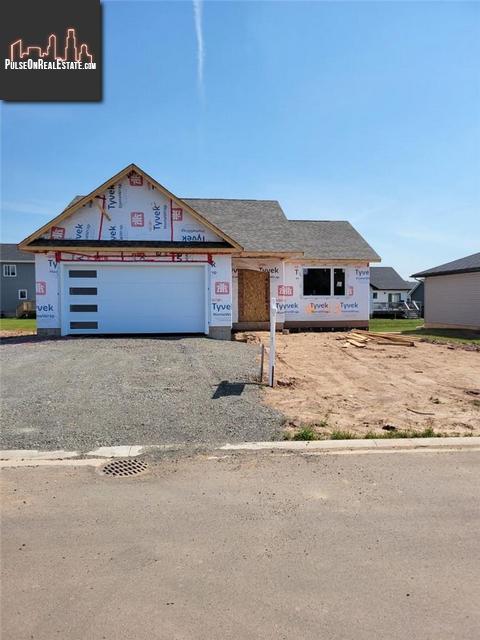Property 113 Melbourne Cres main img