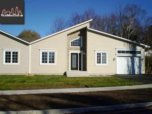 Property 205 Flemming Road main img