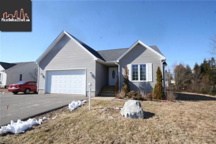 Property 20 Hazelton Drive main img
