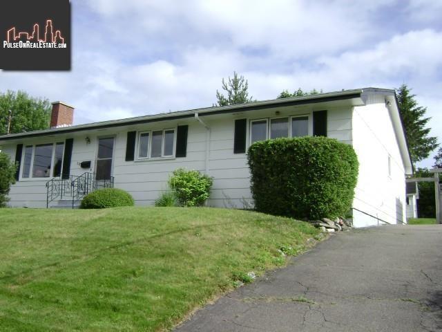 Property 103 Bedell Avenue main img