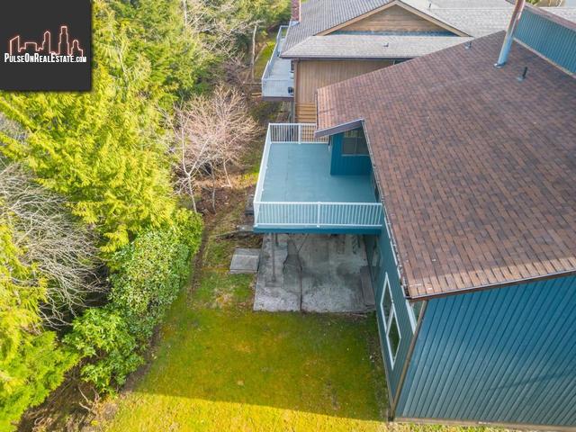 Property 592 Cassiar Avenue img1