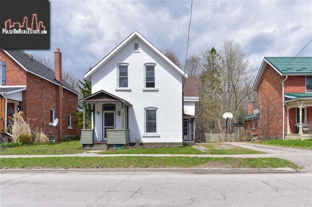 Property 216 Mary St main img