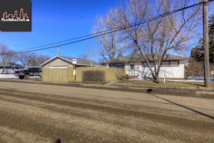 Property 102 Cornwall St N main img