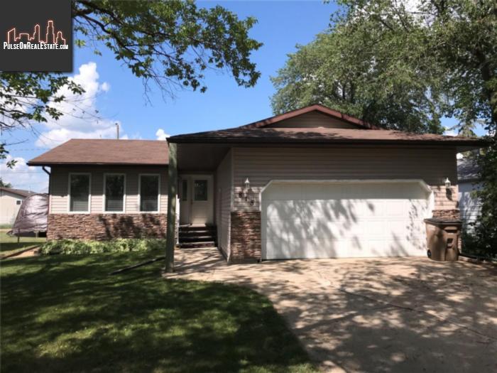 Property 815 98th Ave main img