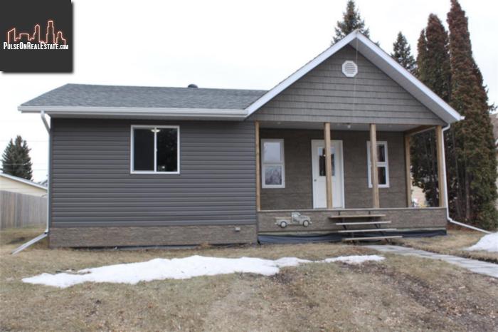 Property 259 4th Ave E main img