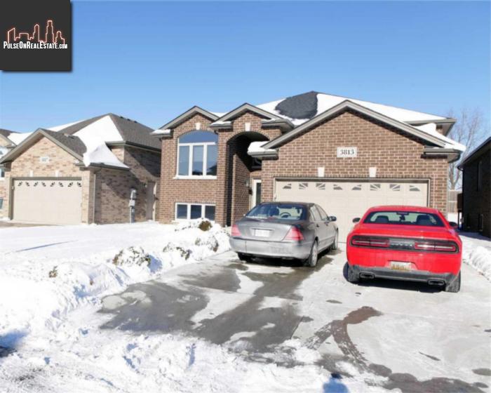 Property 3813 Zanzibar Cres main img
