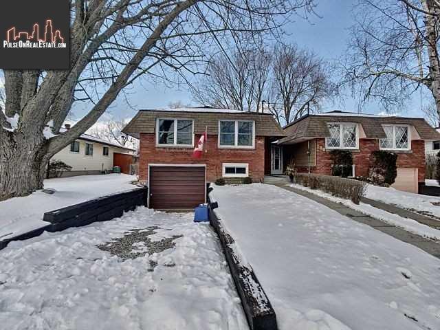 Property 282 Mac Crae Dr main img