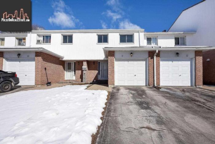 Property #11-325 William St main img