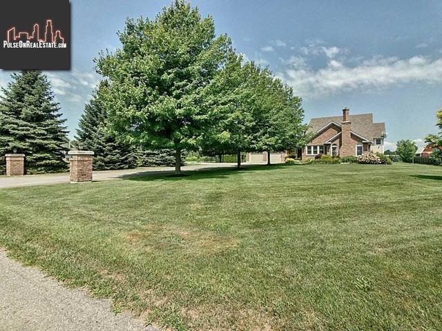 Property 2255 Walnut Pt main img