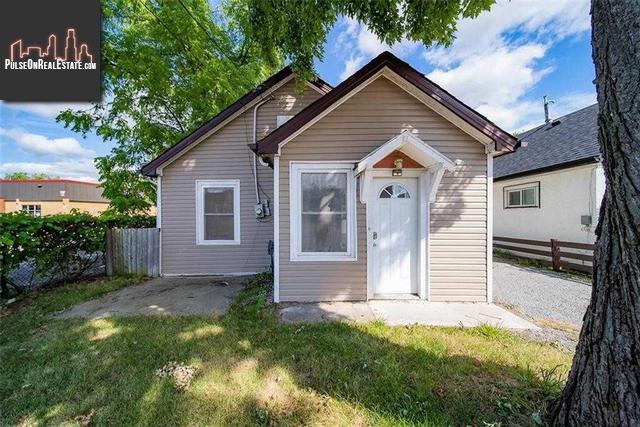 Property 20 Douglas Ave main img